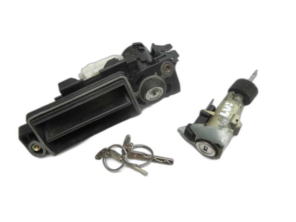 Mercedes W203 C200K 04-07 Schliesszylinder Schlüssel Schliessanlage  - Bild 1
