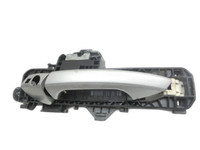 Mercedes W204 07-11 Lim Türgriff Griff aussen Links Vorne 775 Mercedes W204 07-11 26.10.2007 A2047600170... Vorschau 1