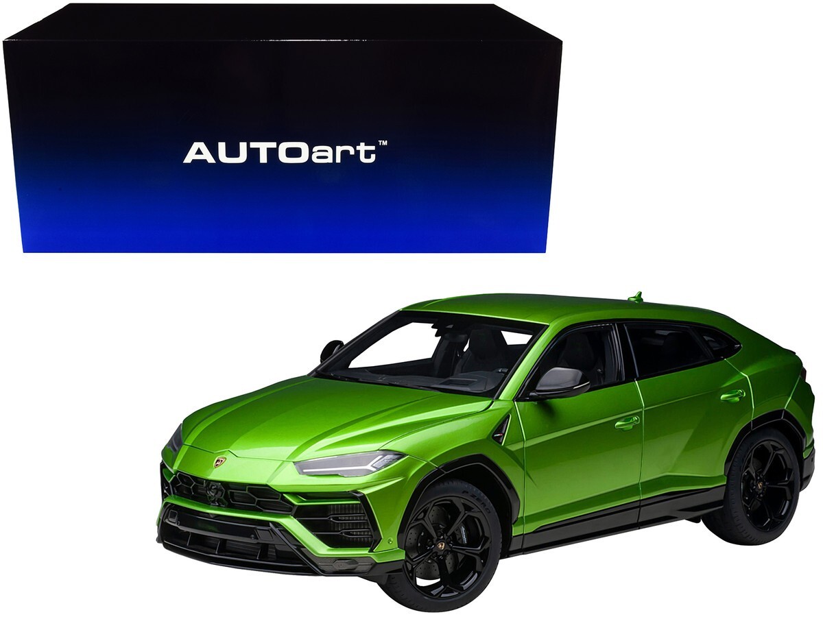 Lamborghini Urus 1/18 グリーン　精密模型 1/18 Lamborghini Urus Verde Selvans Pearl Green Model Car By