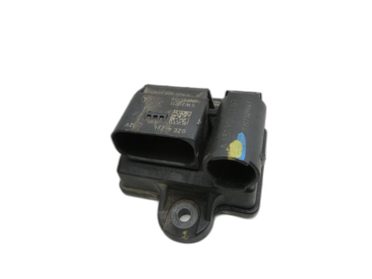 Mercedes E220 S212 09-13 CDI 2,2 125KW Vorglührelais Glühanlage  - Bild 1