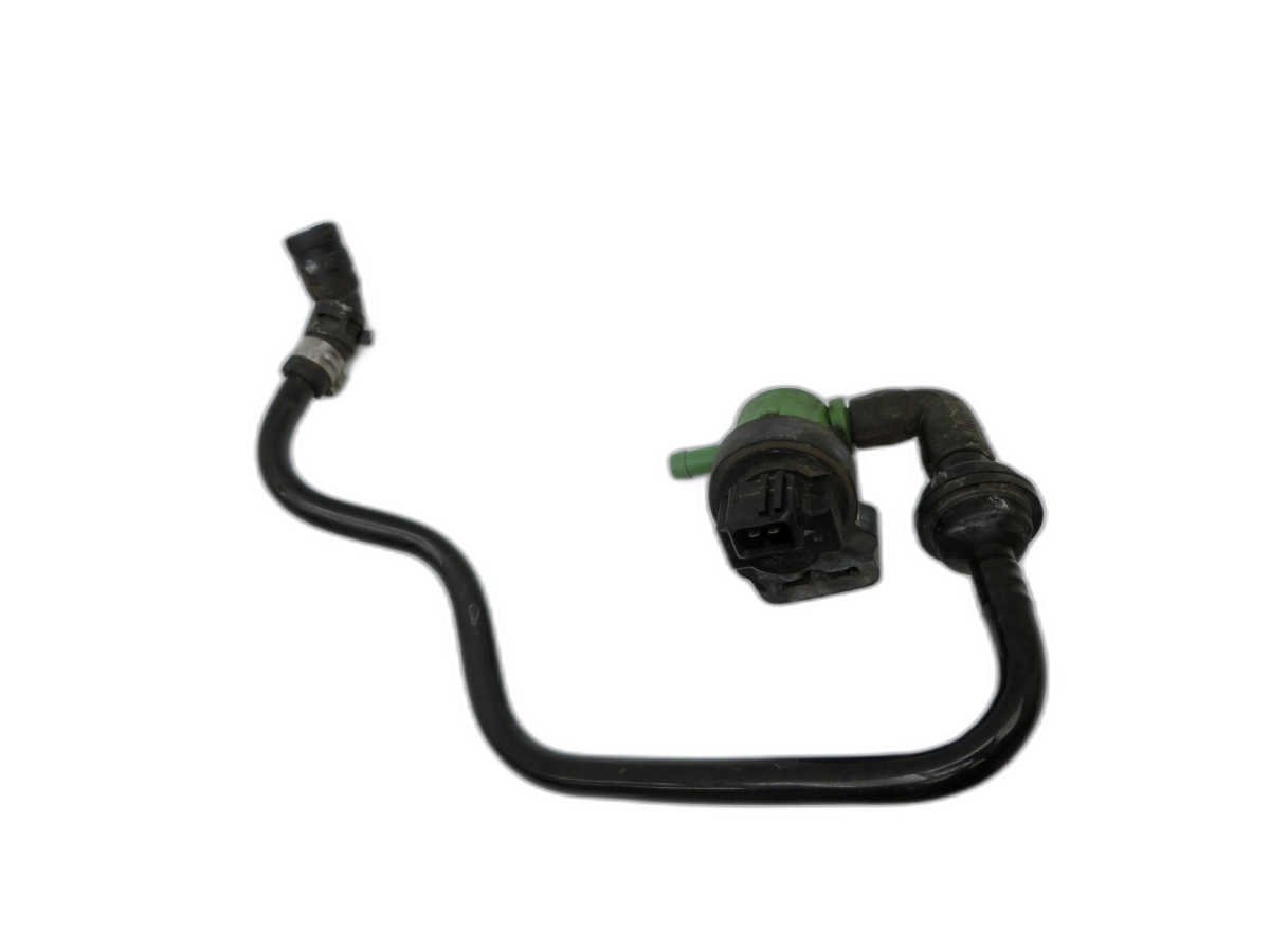 Mercedes SLK R171 04-08 1,8K 120KW Magnetventil Kraftstoffventil Kraftstoffleitung  - Bild 1