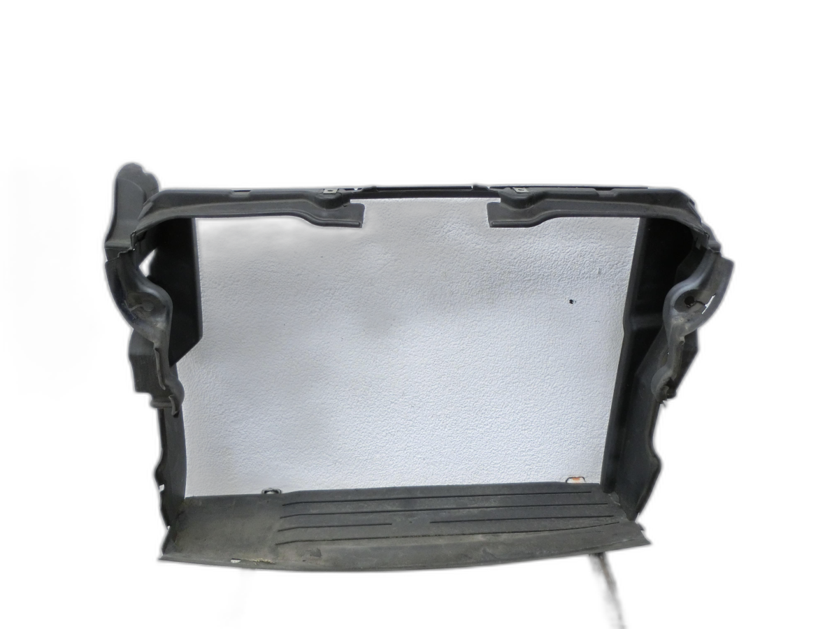 BMW 7er E65 730d 02-05 3,0D 160KW Ansaugkanal Rahmen für Kühlerpaket  - Bild 1