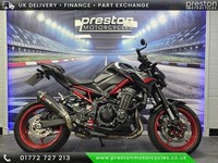 KAWASAKI Z900
