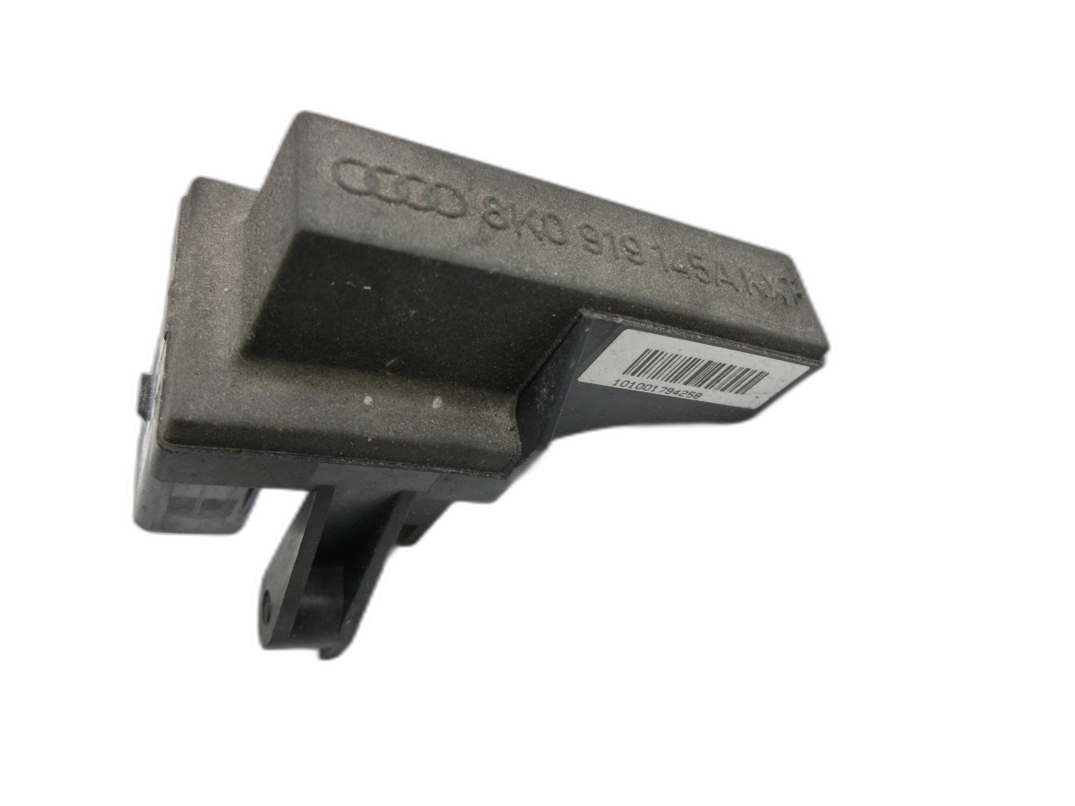 Audi A4 8K B8 07-11 Antennenverstärker Weiche Antenne Links Hinten  - Bild 1