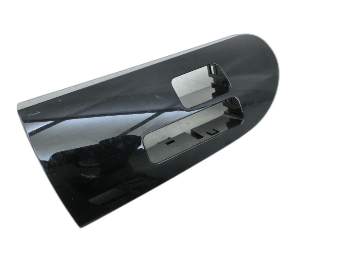 Toyota Prius IV ZVW5 16-19  Blende Innen für Armaturenbrett  - Bild 1