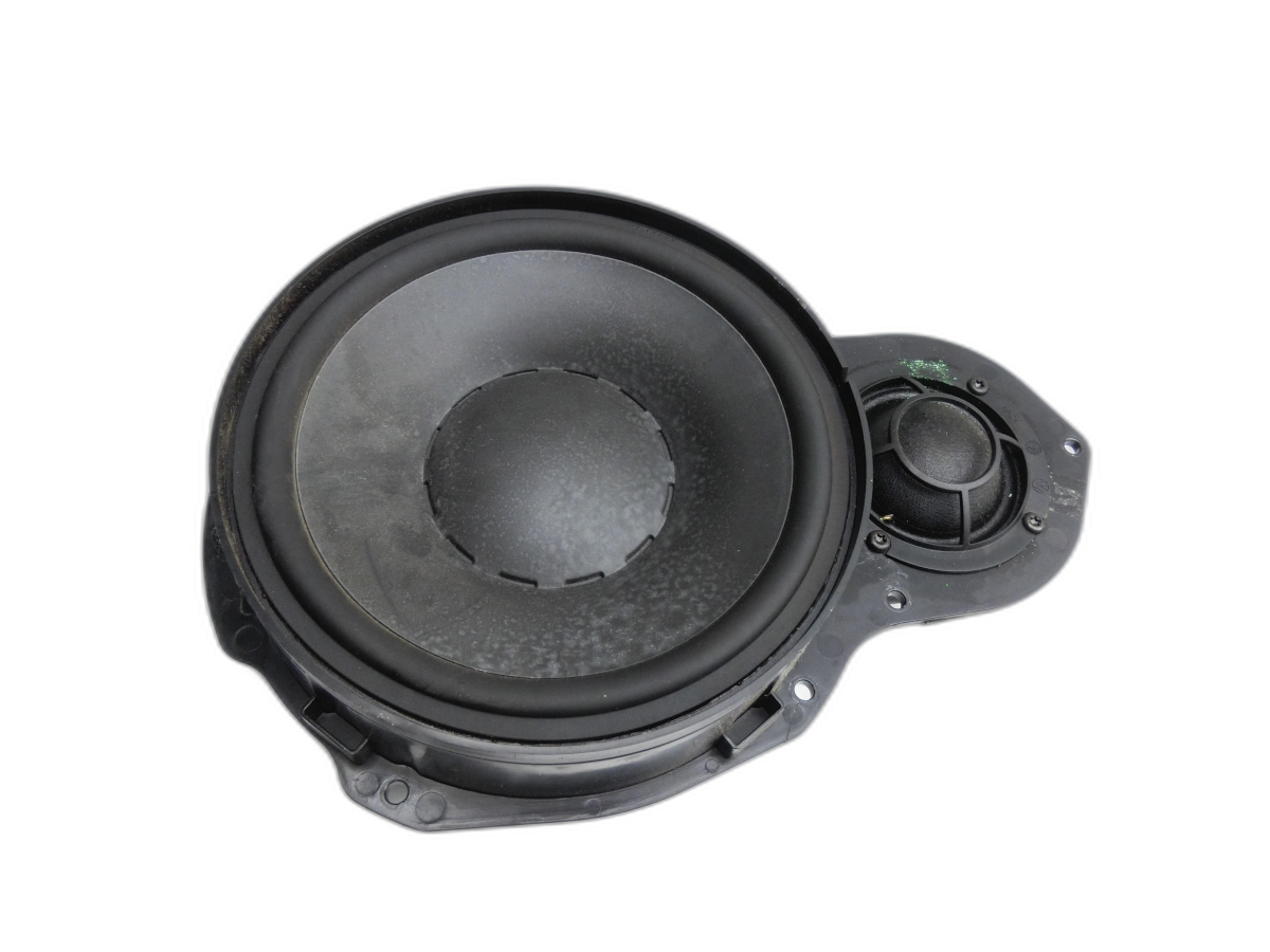 VW Passat 3C B6 06-10 Lautsprecher Links Vorne DynAudio  - Bild 1