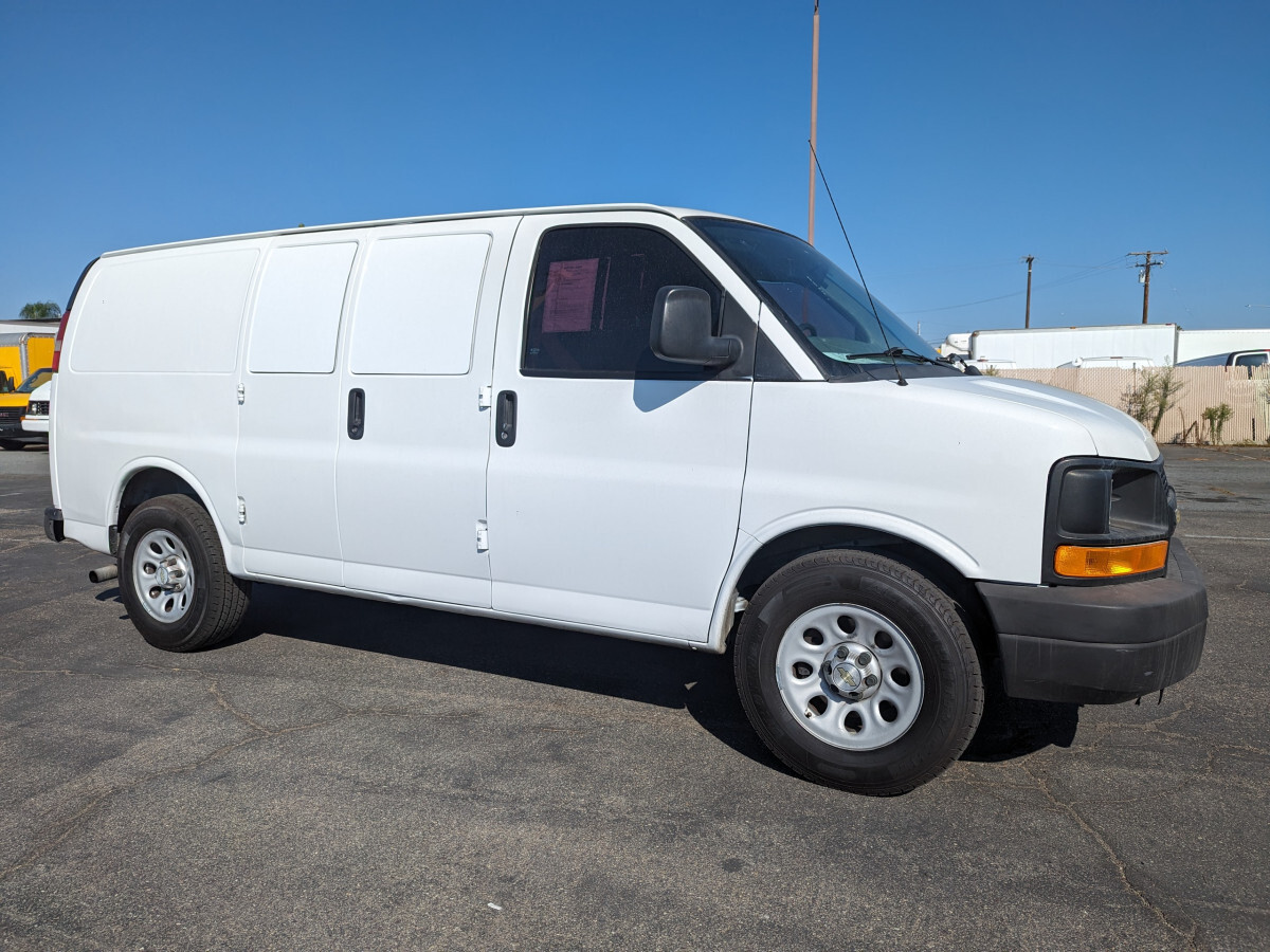 2010 Chevrolet Express 1500 Cargo Van 238361 Miles 4.3L V6