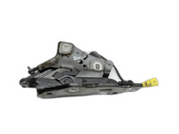 Audi A4 8W 19-24 Kombi Scharnier für Motorhaube Motorhaubenscharnier Rechts Audi A4 8W 19-24 27.01.2020 8W0823302E... Vorschau 1