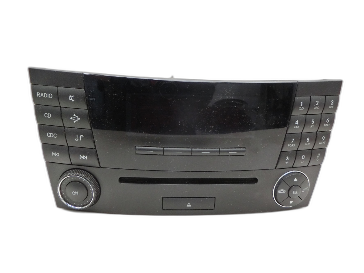 Mercedes S211 W211 E270 02-06 Command BE7023 High Headunit Navigationssystem Navi  - Bild 1