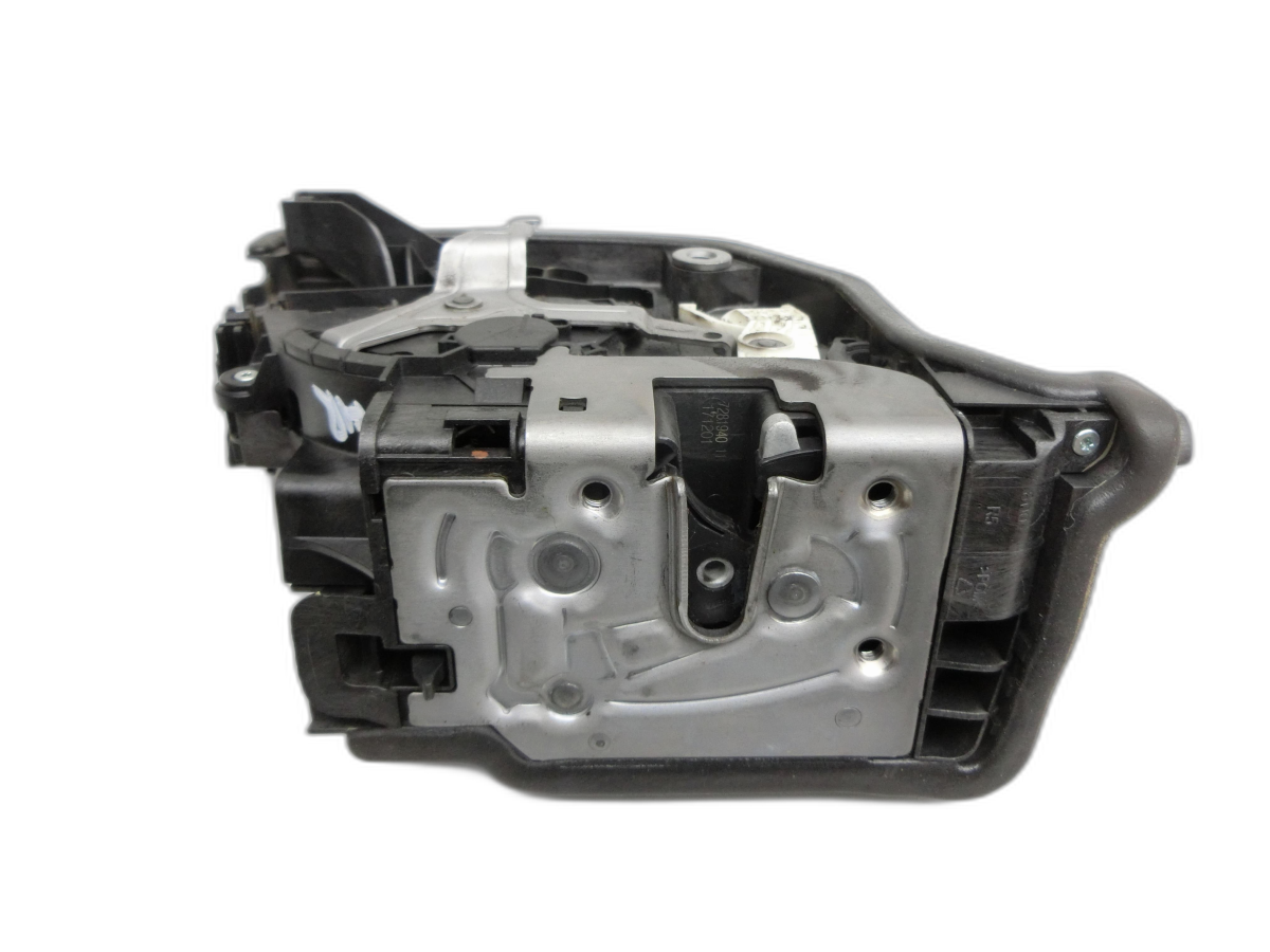 BMW F45 218d 14-18  Türschloss m. ZV Stellmotor Rechts Hinten  - Bild 1