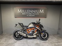 KTM 1390 Super Duke R EVO
