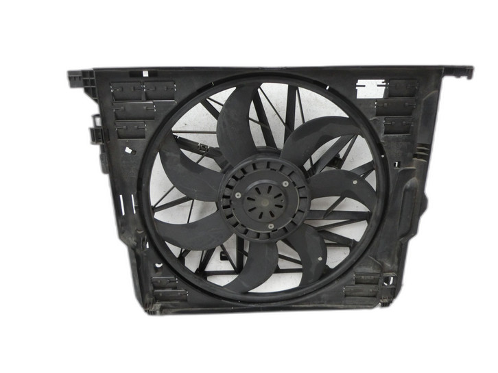 BMW 525d F10 13-17 2,0d 160KW Kühlerlüfter Lüftermotor mit Lüfterzarge BMW 525d F10 13-17 27.02.2014 17428509740... Bild 1
