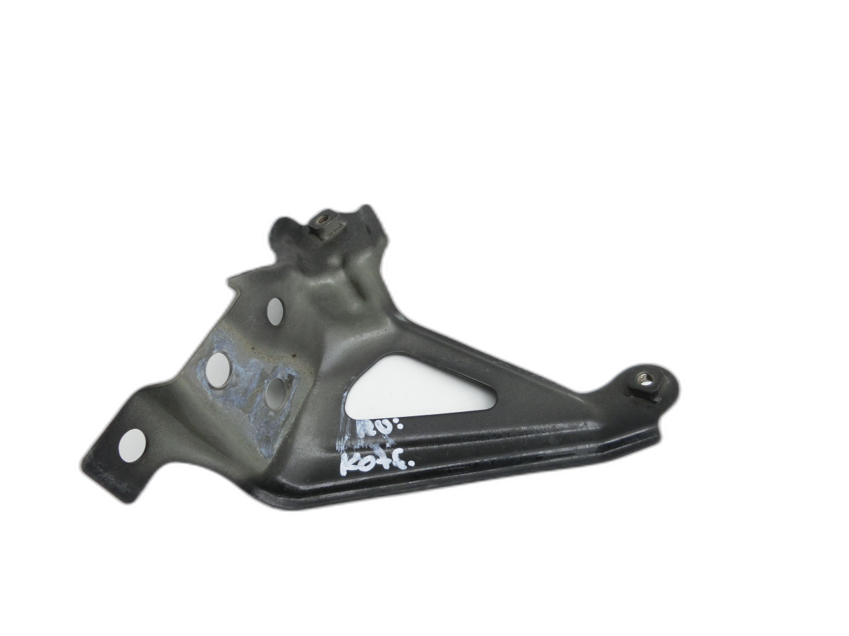 Toyota Corolla E21 19-23 Kombi Halter Träger Führung Aufnahme für Kotflügel Rechts  - Bild 1