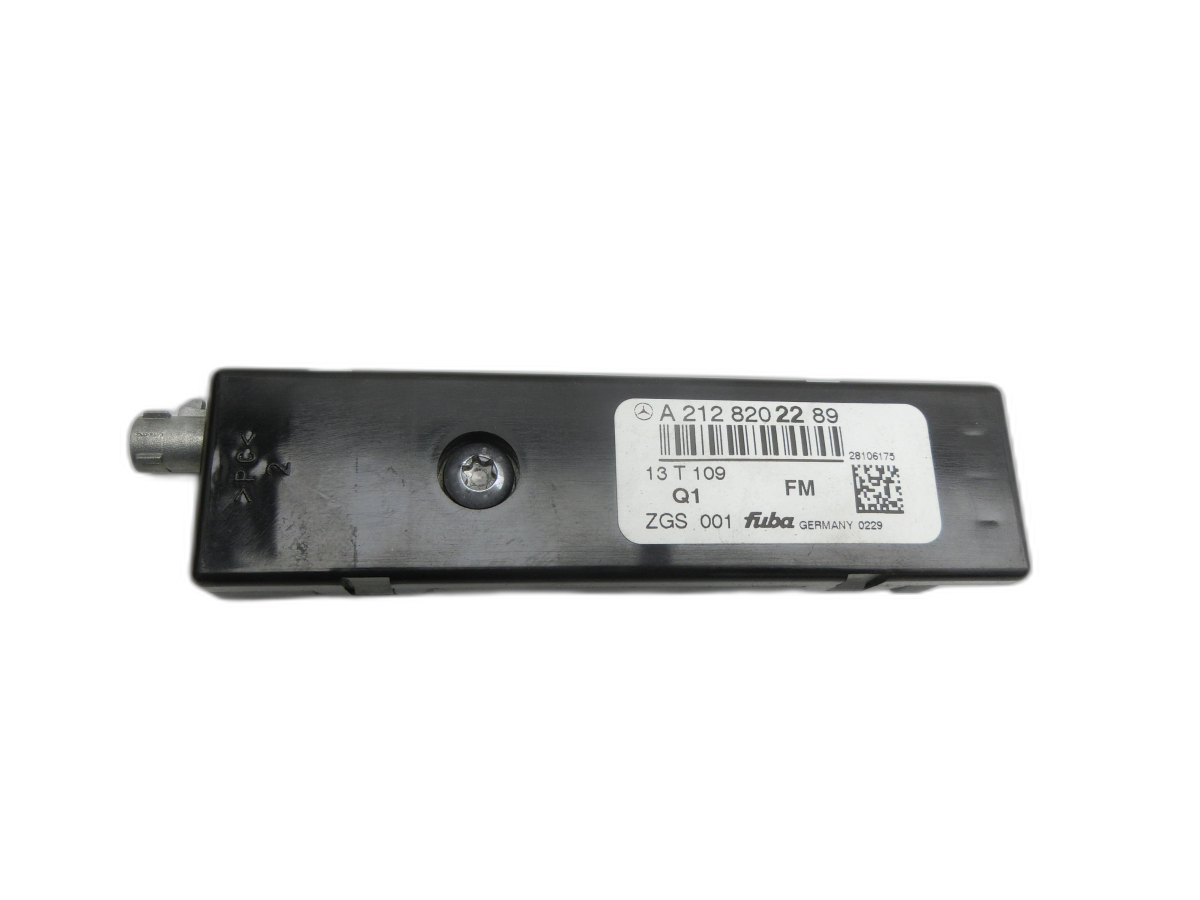 Mercedes S212 W212 E300h 13-16 Antennenverstärker Weiche Antenne für - Bild 1