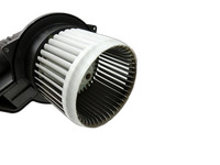 Fiat 500 07-15 Gebläsemotor Lüftermotor Heizungsgebläse Fiat 500 07-15 28.03.2018 TF116250-8620 gebraucht Vorschau 1