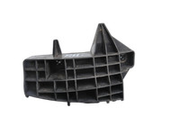 Avensis T27 15-18 Lim Halter Träger Aufnahme Führung für Stoßstange Recht Hinten Avensis T27 15-18 20.01.2016 gebraucht Vorschau 1