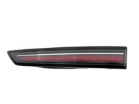 Opel Astra L 21-26 5T Rückleuchte Heckleuchte für Klappe Innen Rechts Opel Astra L 21-26 27.04.2023 9839325380 gebraucht Vorschau 1