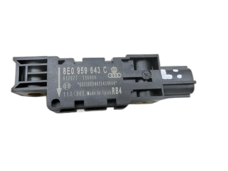 Audi A4 B7 8H Cabrio 06-09 Sensor Airbag Crashsensor Airbagsensor Links  - Bild 1