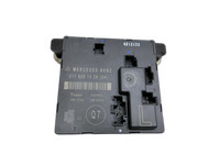 Mercedes W211 E200 02-06 Steuergeraet SG Türsteuergerät Links Hinten Mercedes W211 E200 02-06 27.02.2003... Vorschau 1