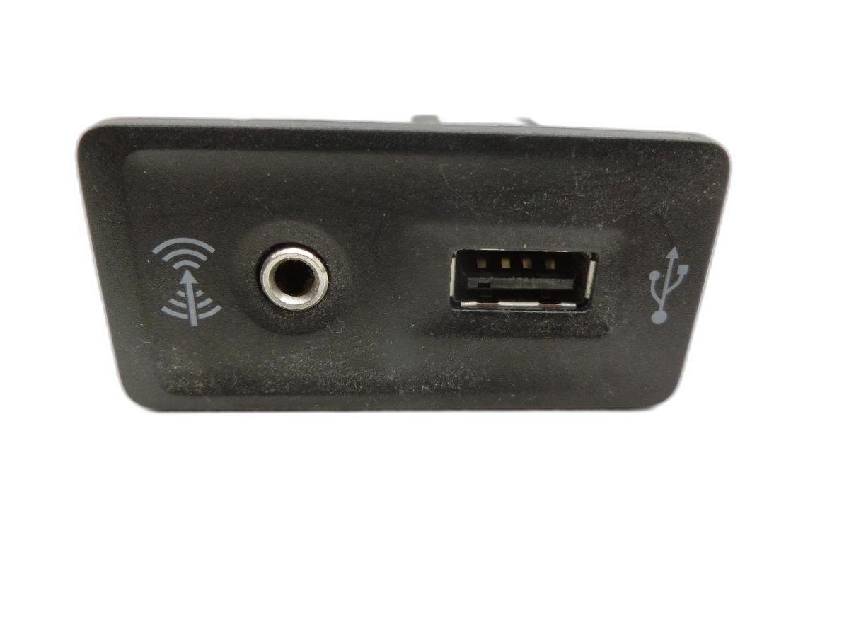 AUX Adaptador USB Manguito para Seat Ibiza FR 6J 15-17 - Bild 1