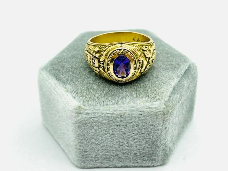 1949 Tiffany & Co U.S. Naval Academy 14K Gold Amethyst USN Ring