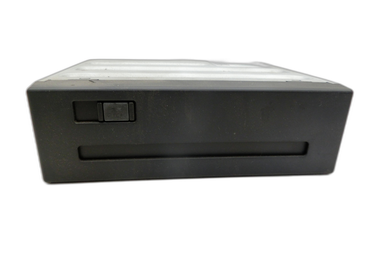 Toyota Prius II 05-09 Navigationssystem Navi Rechner  - Bild 1