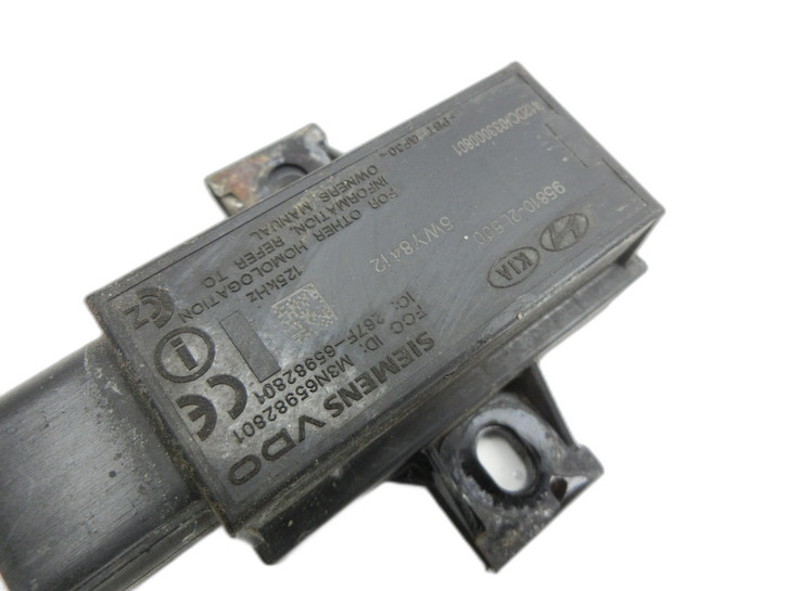 Kia Sorento XM 09-12 Crashsensor Sensor Rechts Vorne Kia Sorento XM 09-12 20.04.2011 95810-2L500 5WY8412 gebraucht Bild 1