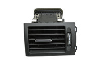 Mercedes S204 C180 09-14 Luftdusche Luftdüse Links Mercedes S204 C180 09-14 01.06.2010 A20483001549116 gebraucht Vorschau 1