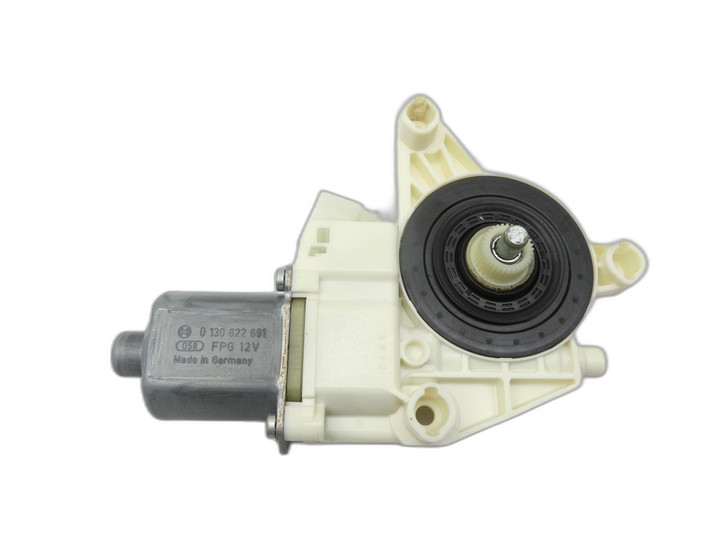 Mercedes W176 A180 12-15  Fensterhebermotor Rechts Vorne  - Bild 1