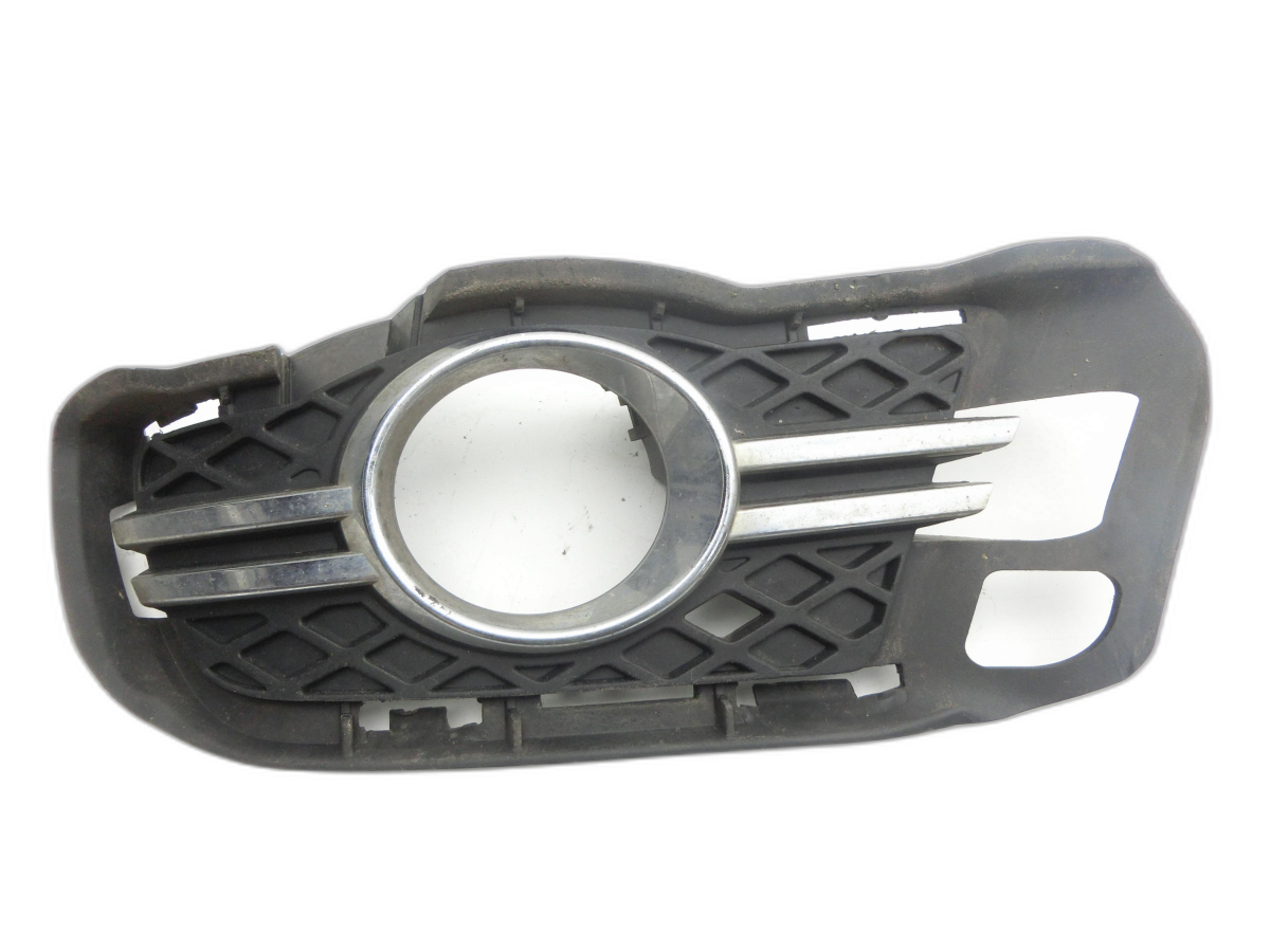 Mercedes W204 07-11 Frontblende Frontleiste Links Nebelscheinwerfer Stoßstange Links  - Bild 1