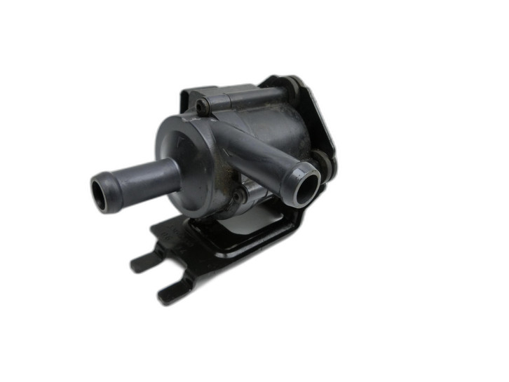 Ford Focus III 11-15 1,0 92KW Umwelzpumpe Heizung Pumpe  - Bild 1