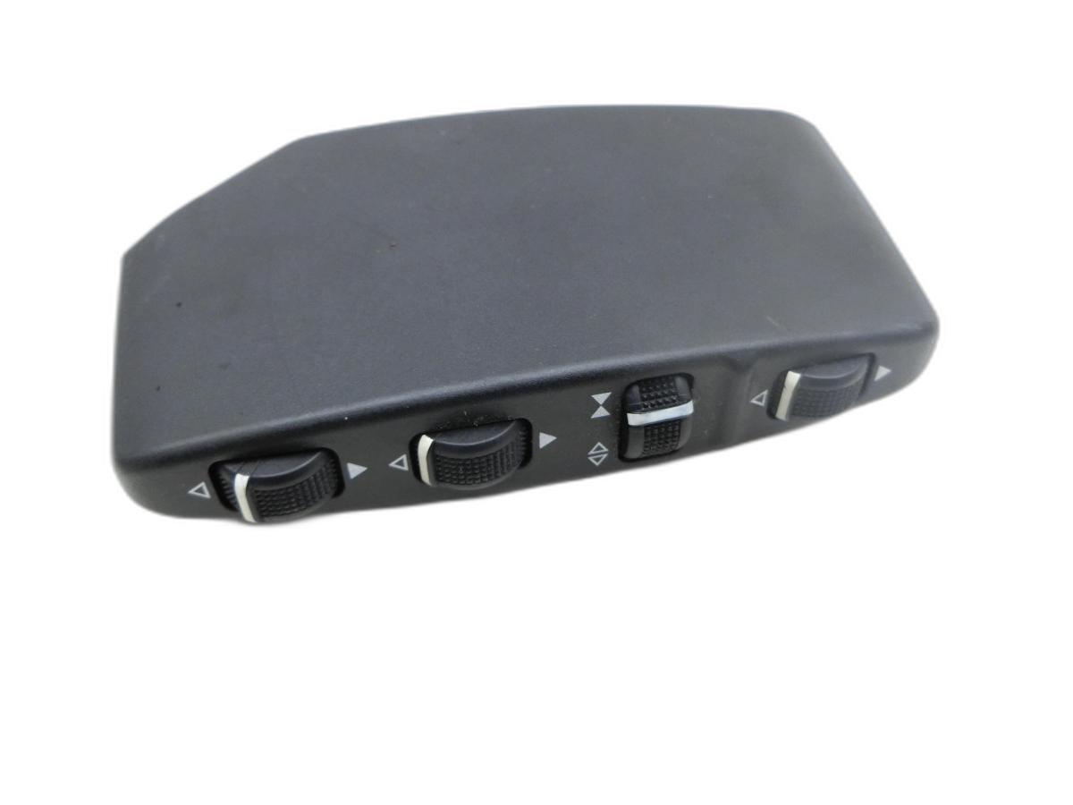 Mercedes W204 S204 C220 07-14 Lordose Verstellung Schalter für Sitz Rechts Vorne  - Bild 1