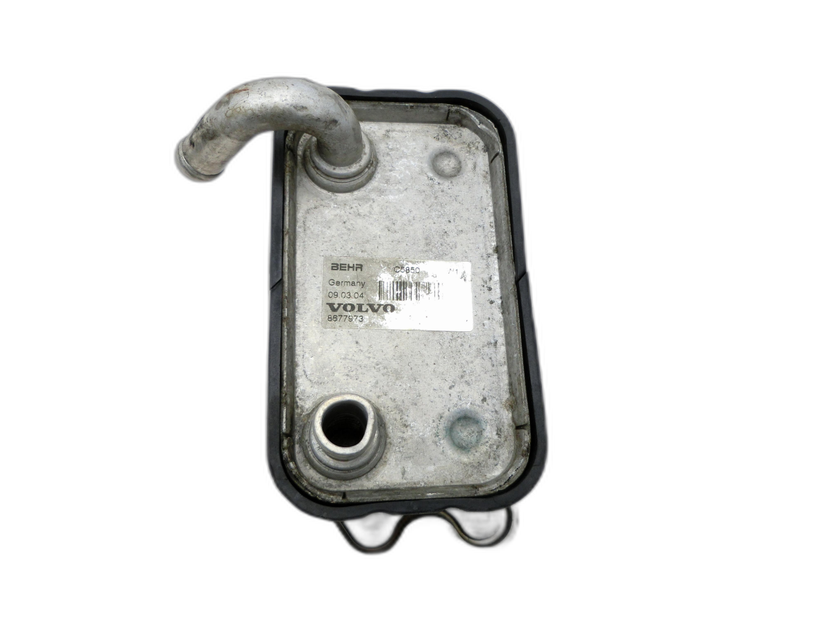 Volvo V70 II 00-04 2,4 D5 120KW Ölkühler  - Bild 1