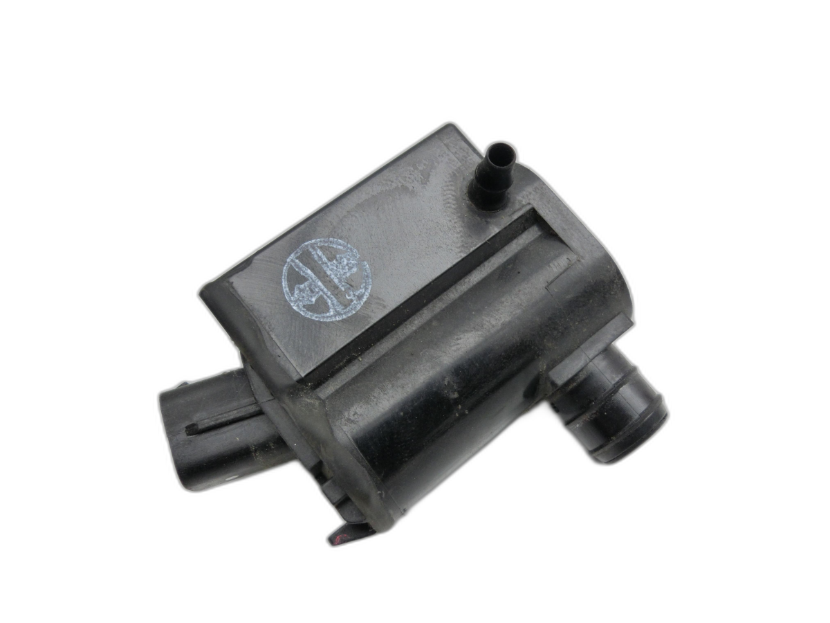 Hyundai I20 PB 12-15 Waschwasserpumpe Wischwasserpumpe Waschpumpe Vorne  - Bild 1