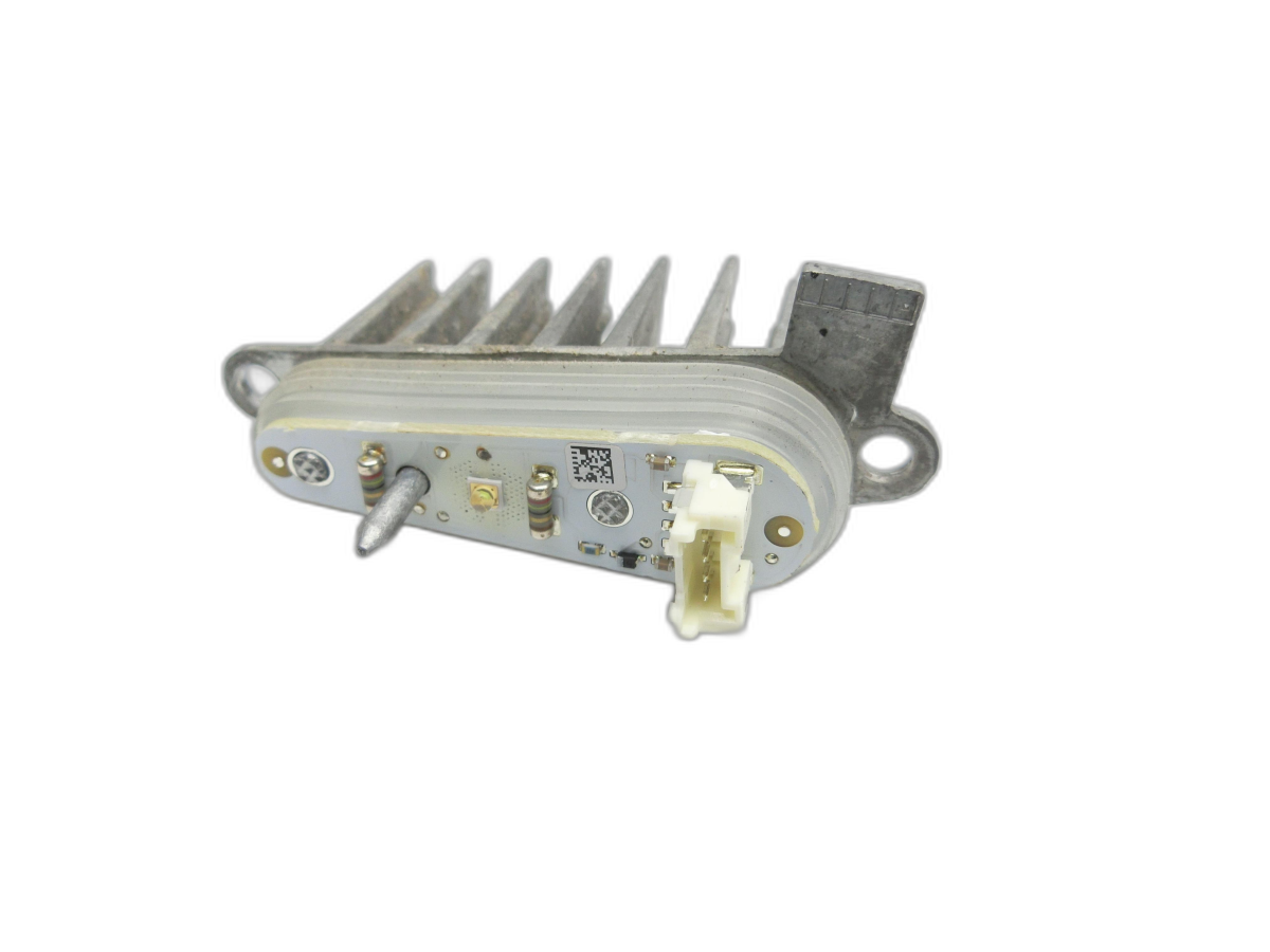 BMW F32 420d 13-17 2,0d 135KW LED Leuchtmittel für Scheinwerfer Rechts  - Bild 1