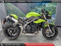 TRIUMPH SPEED TRIPLE S 1050