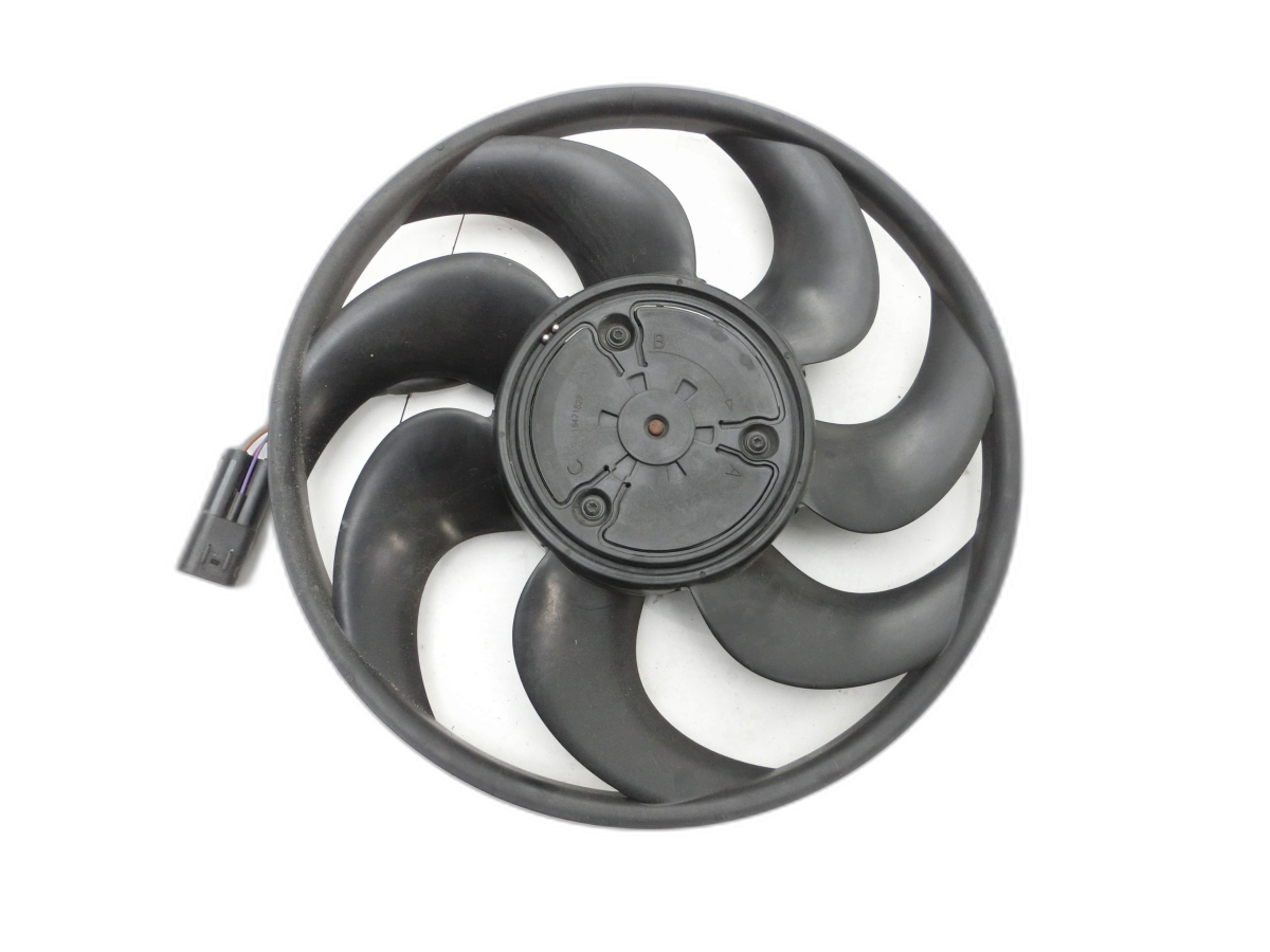 Opel Astra K 15-21 1,5 90KW Lüfter Ventilator f. Kühler  - Bild 1