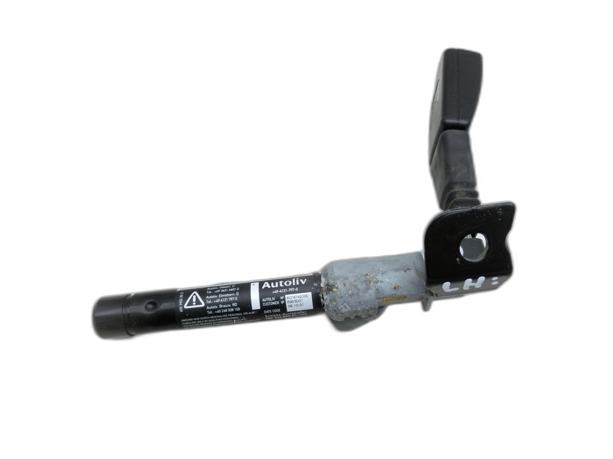 Belt buckle Safety Tensioner Left Rear for BMW E91 3er 325i 05-08 - Bild 1