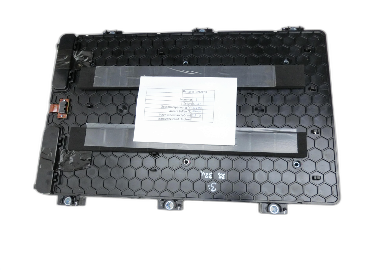 Vinfast VF8   Modul 3 6,8KWH HV Hochvoltbatterie Batterie S10 35V  - Bild 1