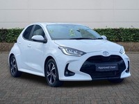 2025 Toyota Yaris Hatchback 1.5 Hybrid Design 5dr CVT Hatchback Hybrid Automatic
