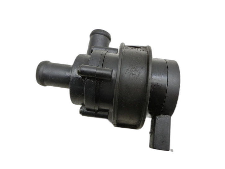 VW Golf 5 V Variant 1K5 03-09 TSI 1,4 103KW Umwelzpumpe Heizung Pumpe  - Bild 1