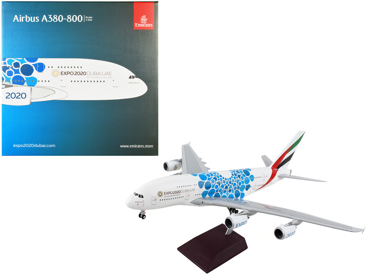 Emirates A380 1/200スケール A380-800 1:200 Display Model - Skymarks SK-SKR698 - $63.95