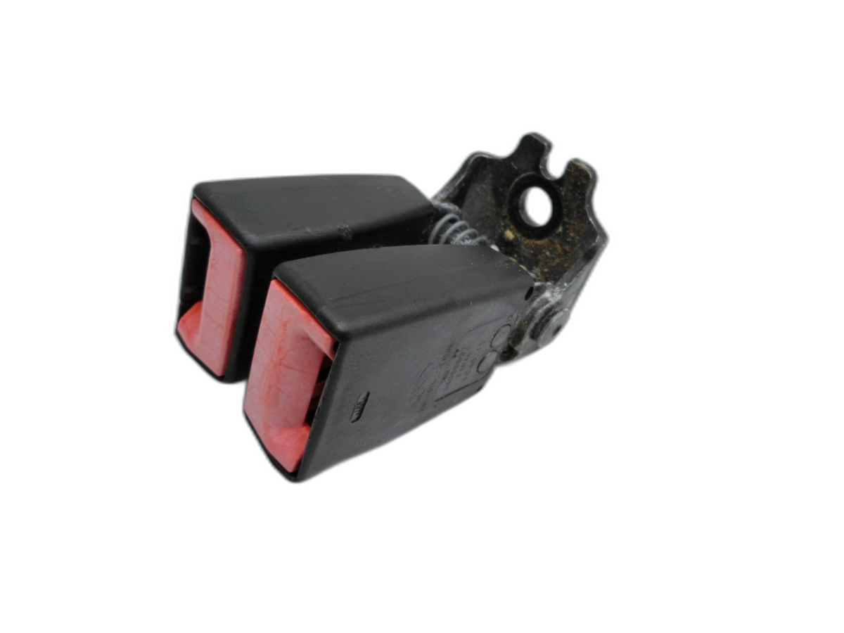 Ford Focus III 3 14-20 Kombi Gurtschloss Doppel für Rücksitzbank Hinten - Bild 1