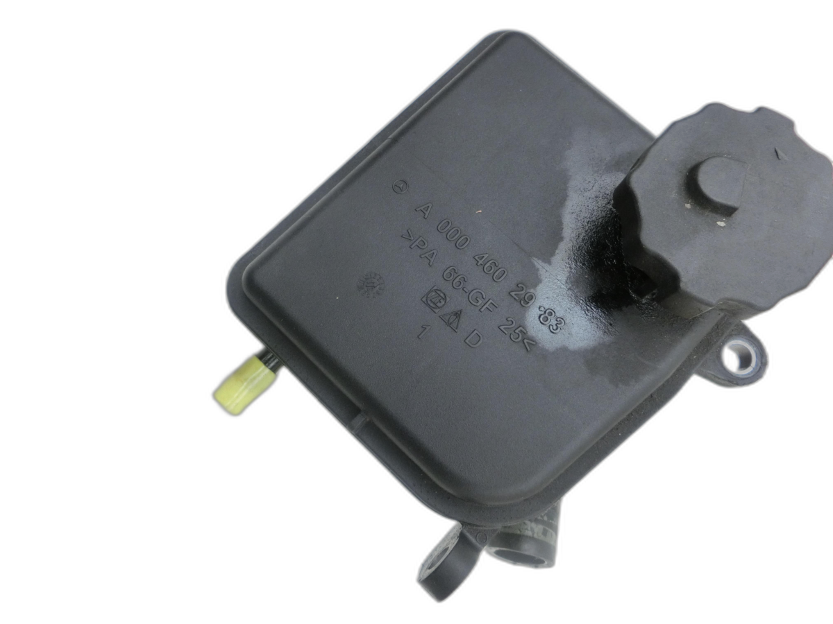 Mercedes W204 S204 C180 11-14 Servo Behälter Servobehälter Servoleitung  - Bild 1