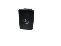 Avensis T27 15-18 Schalter für Radar Auffahrschutz PCS Avensis T27 15-18 20.01.2016 8477005011 15D123 gebraucht Vorschau 1