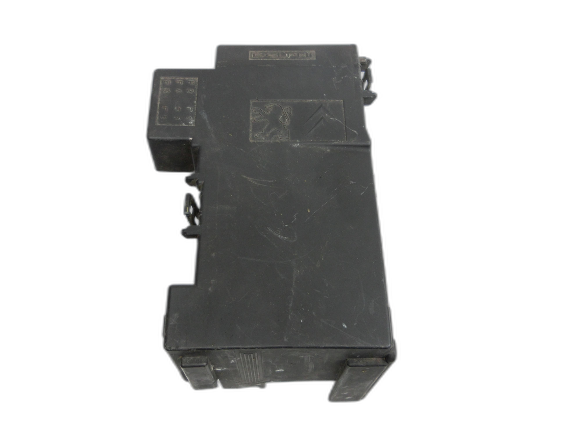 Fusible Base de la batería Sistema eléctrico central Unidad distribución energía para Peugeot 5008 I T87 09-13 - Bild 1