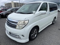 2007 Nissan Elgrand RIDER MODEL Full leather only 30 000 miles here in uk
