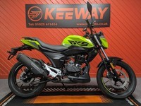 KEEWAY RKS 125 (BLACK,WHITE,RED,GREEN)