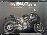 SUZUKI GSX-8R 2025