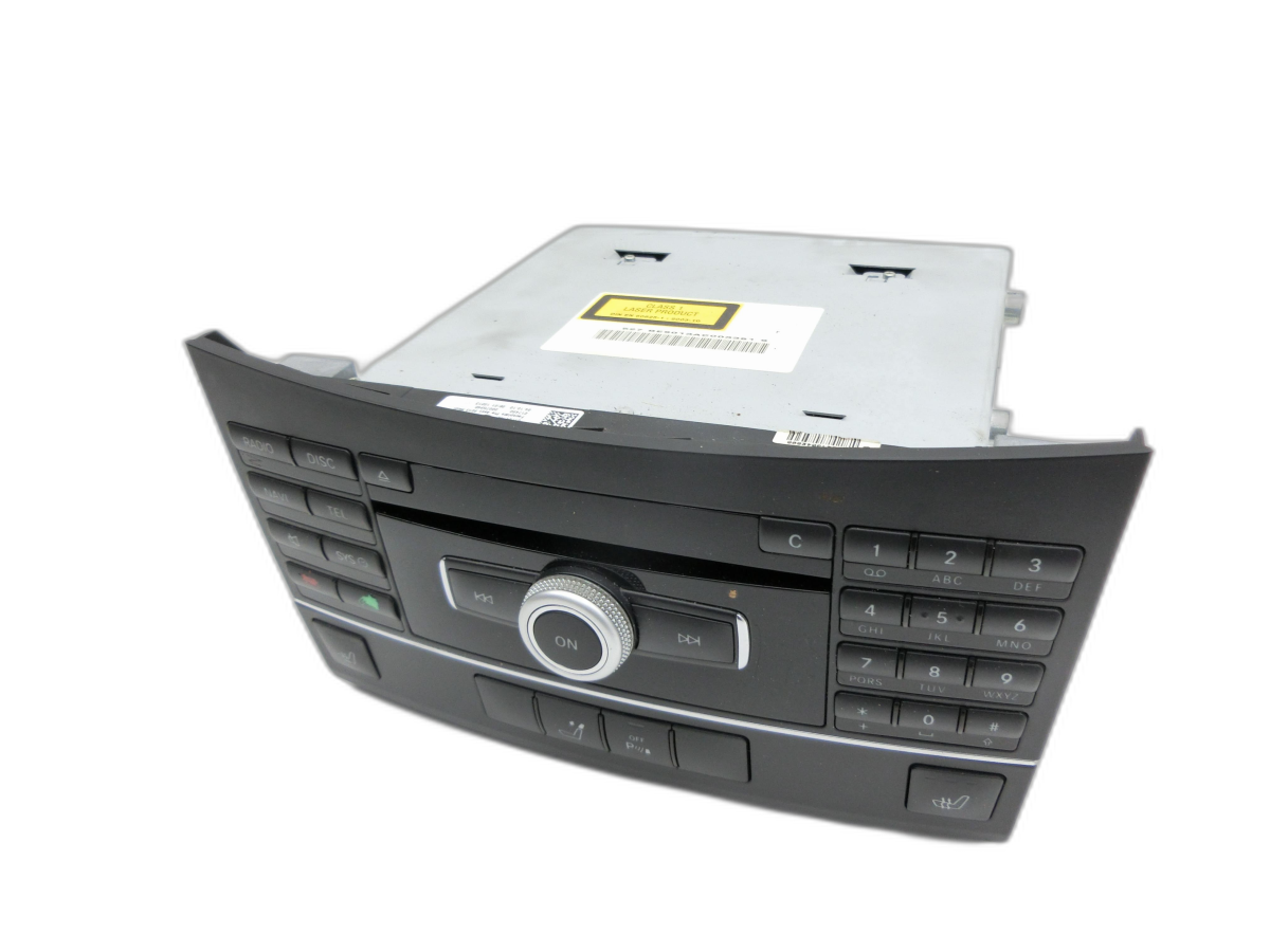 Mercedes W212 E200 09-13 Navigationssystem Navi Comand APS - Bild 1